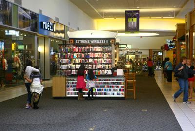 Eastland Mall Crimes Interest Police Bloomington Normal Videtteonline Com