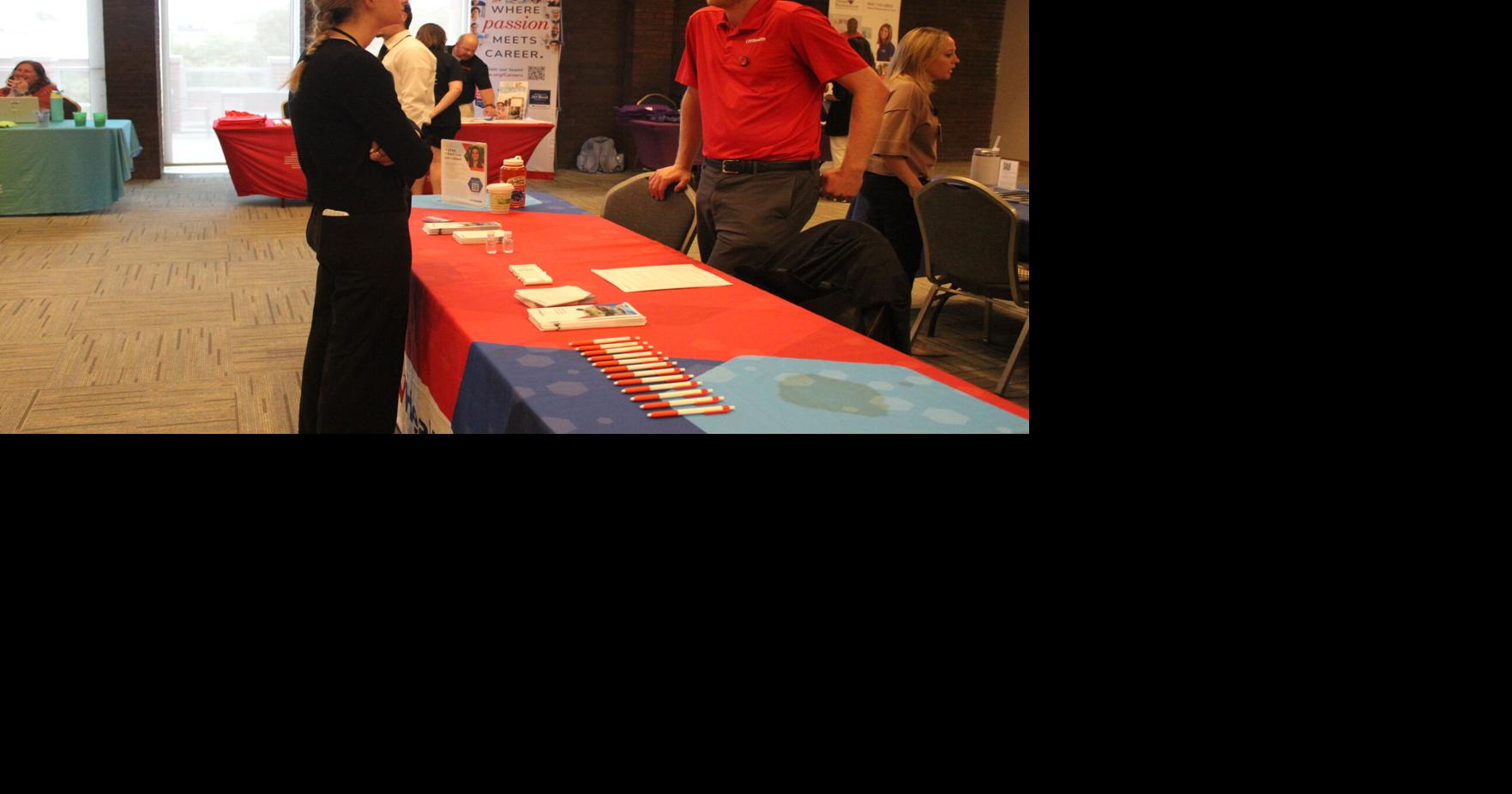 Health and Public Service Career Fair attracts students seeking internships and future careers