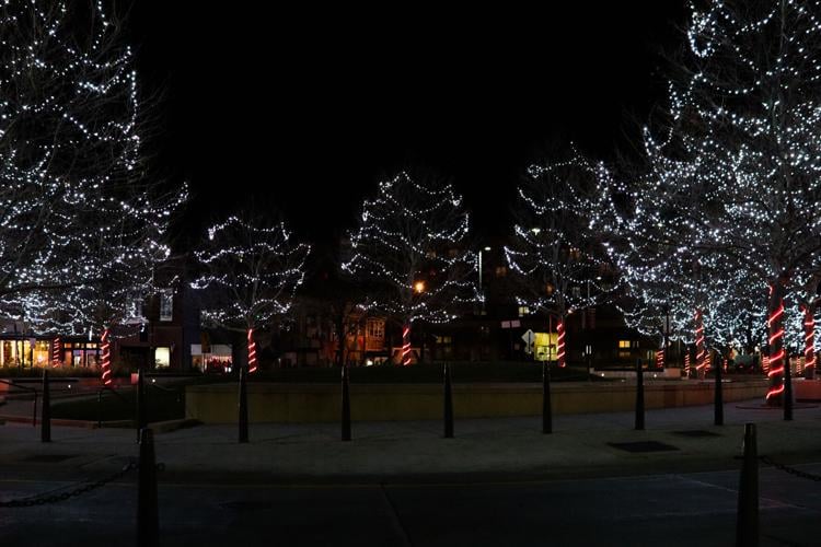 Gallery Holiday lights in Uptown Normal Multimedia