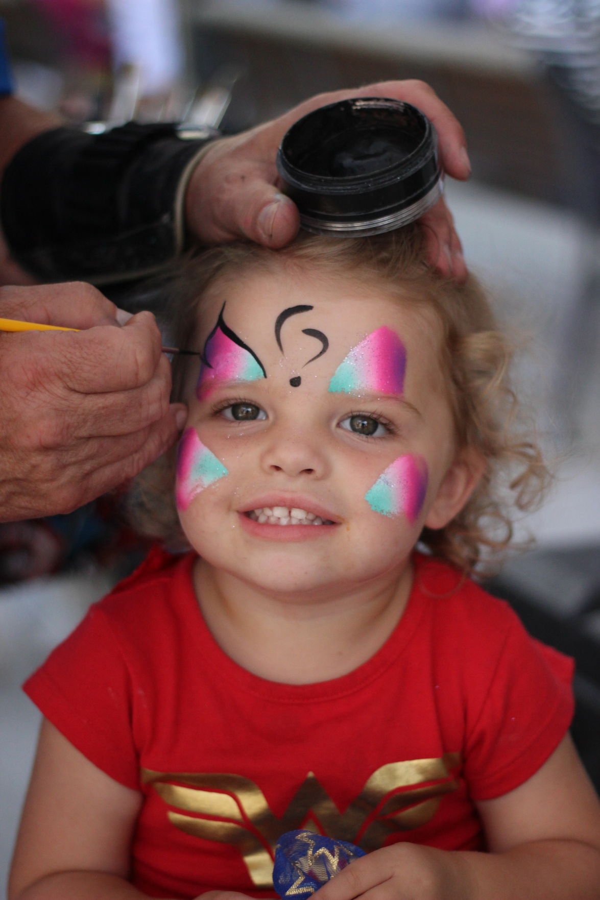 sweet forn fest face paint on little girl.JPG
