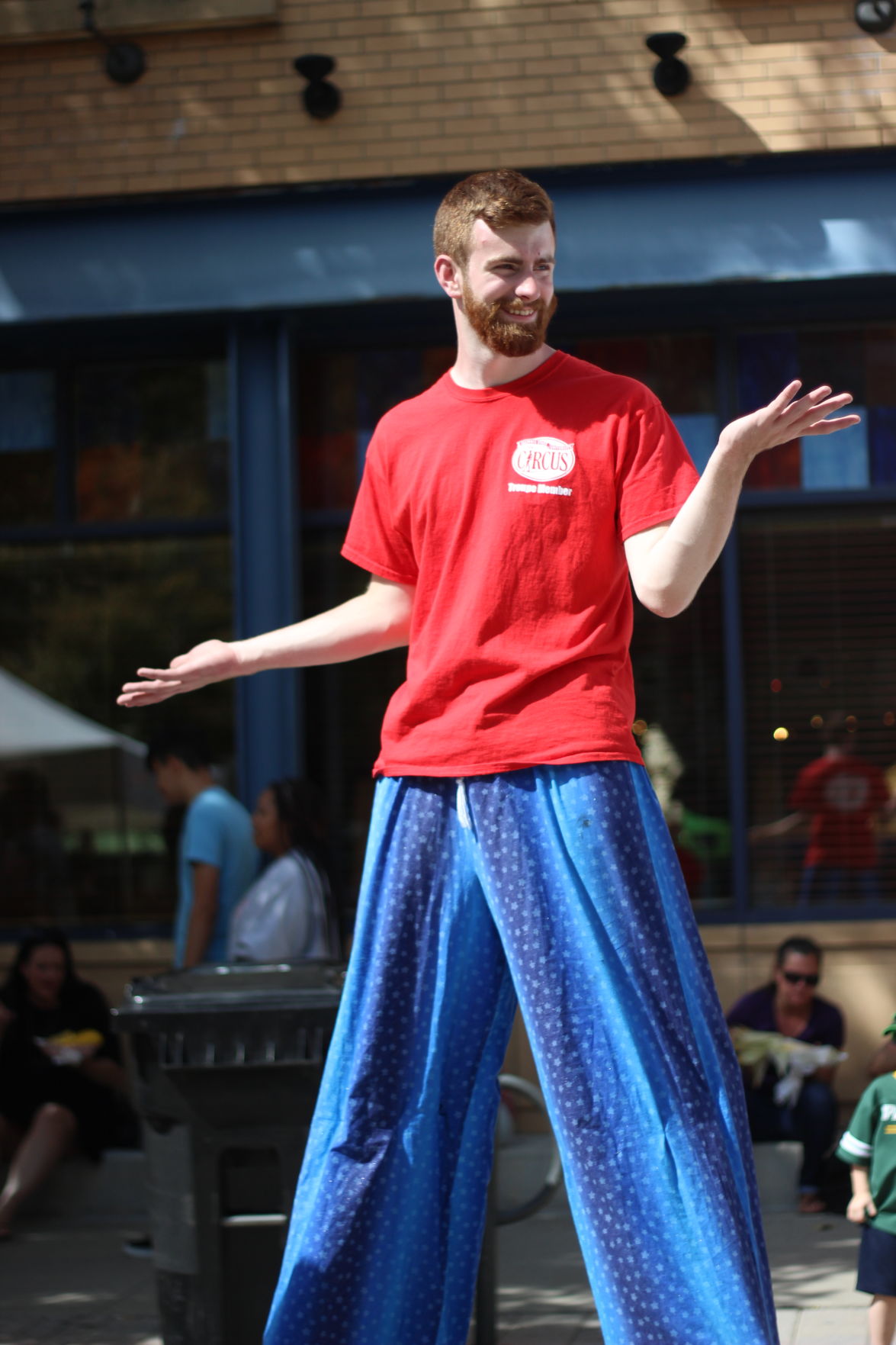 sweet corn fest circus stilts