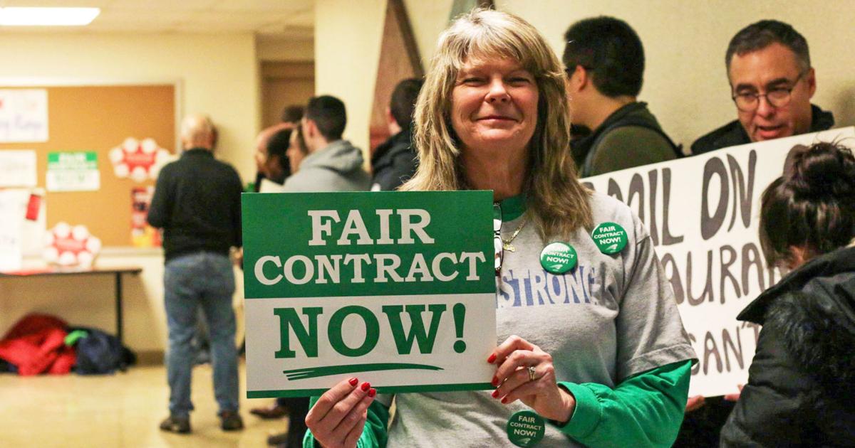 Gallery Fair contracts now rally at Nelson Smith building Multimedia