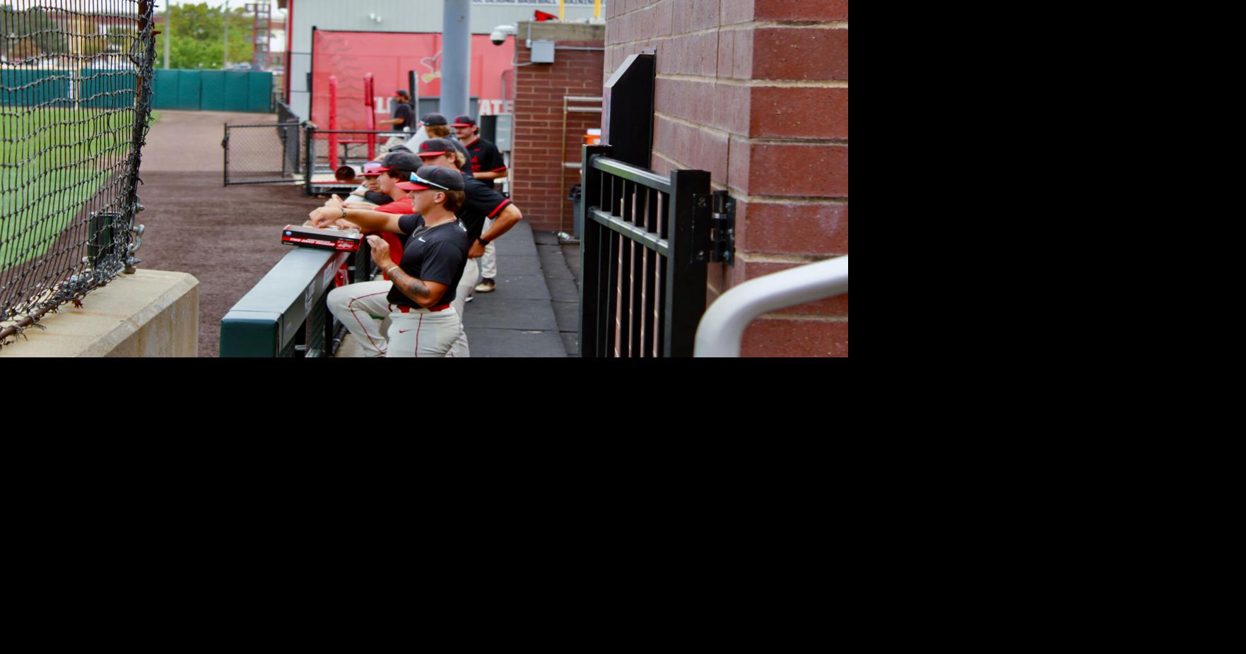 ISU smothered by Middle Tennessee State in series opener