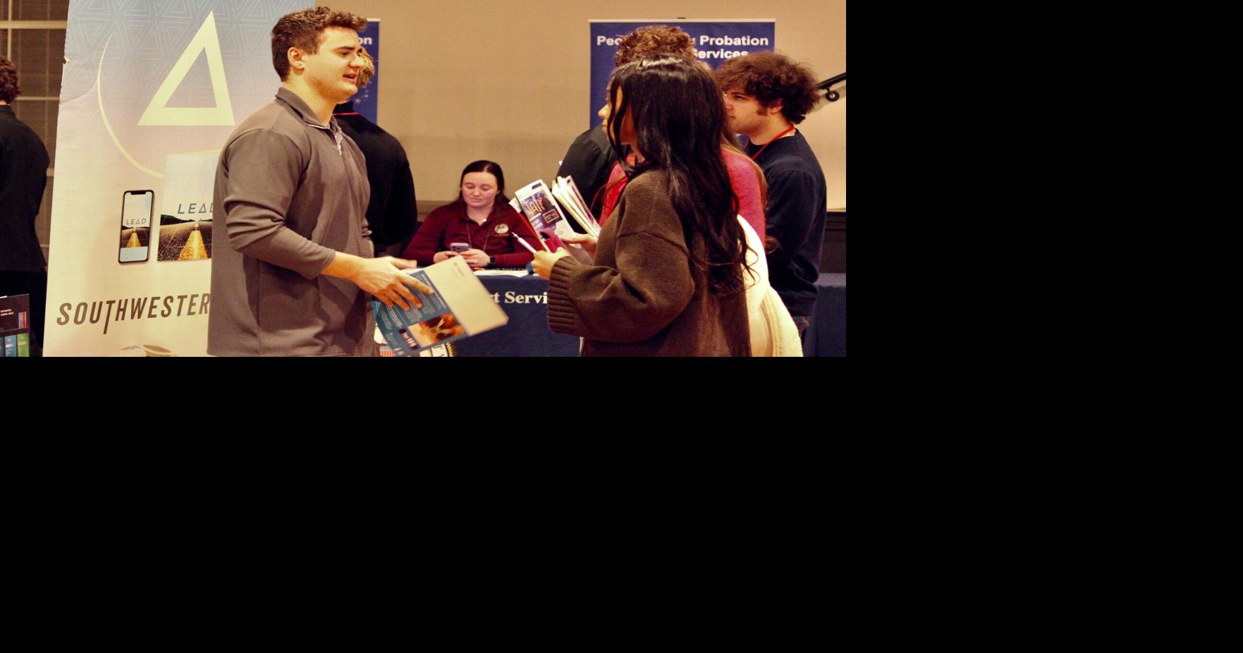 Redbirds flock to make connections with potential employers