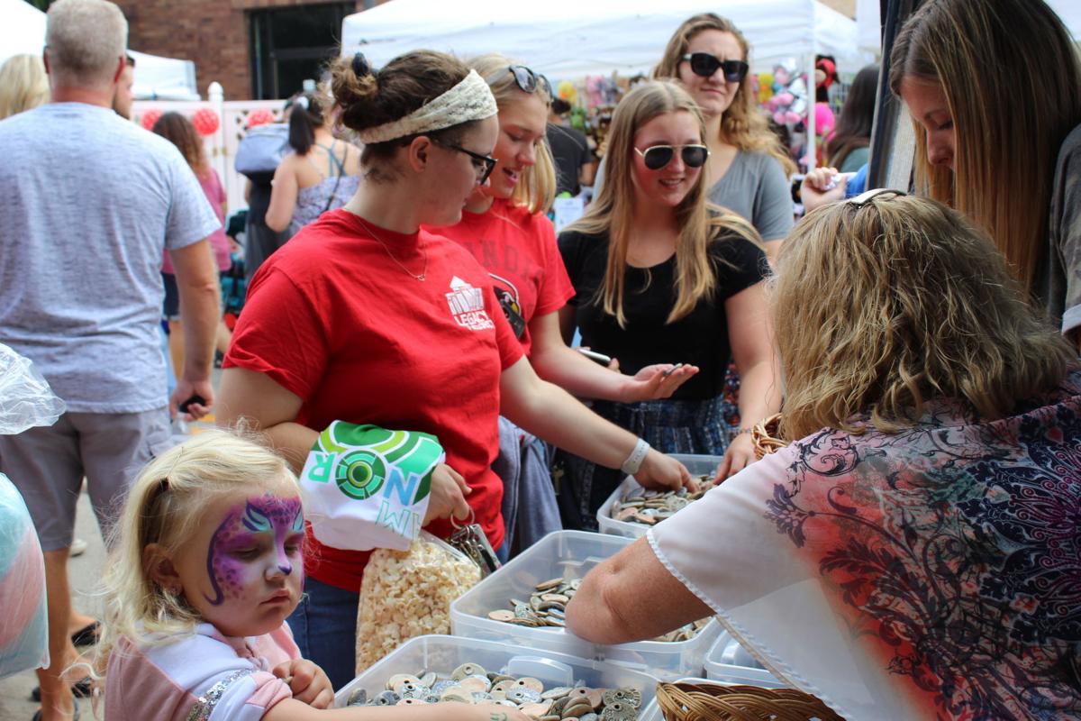 Sweet_Corn_Fest vendors necklaces