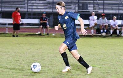 Viera boys top Melbourne 3-1 in crucial district soccer matchup