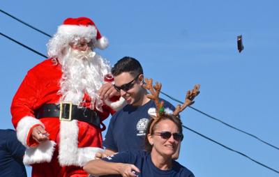 Signing Up For The Christmas Brevard Parade 2022 Brevard To Celebrate Christmas With Parades Across The County | Community |  Vieravoice.com