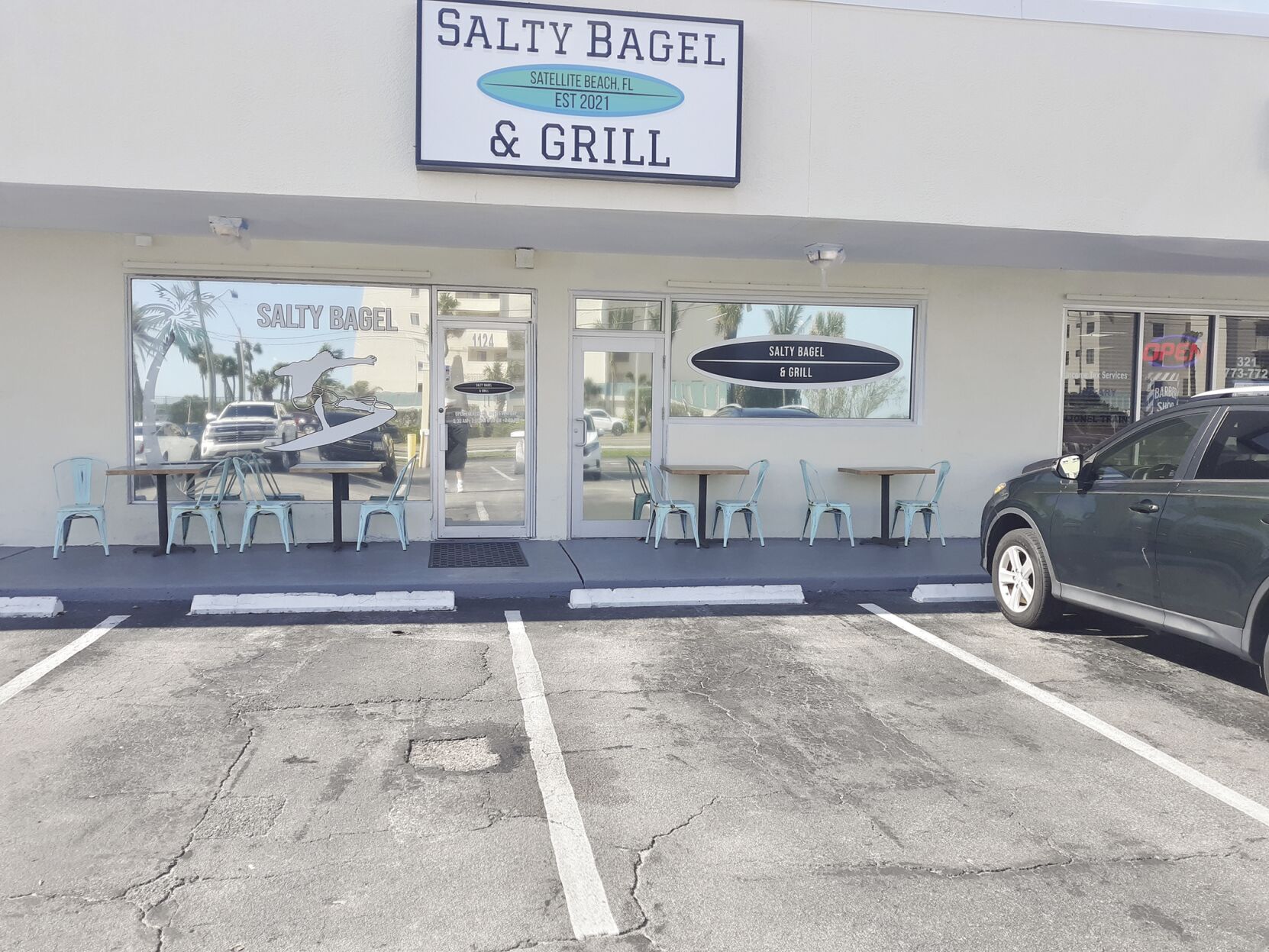 Salty Bagel Satellite Beach: A Local Gem for Bagel Lovers