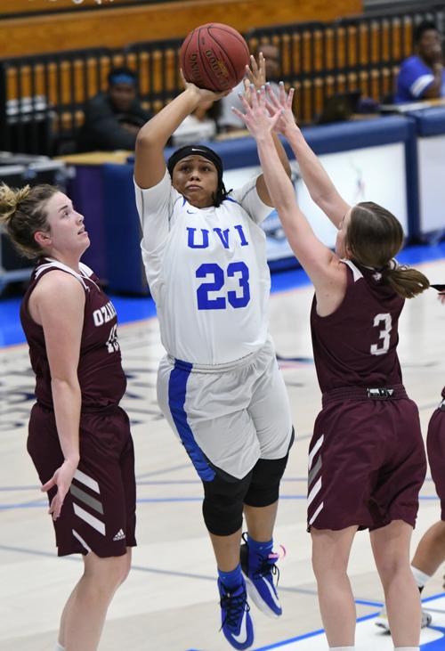UVI women Ozarks 03.jpg
