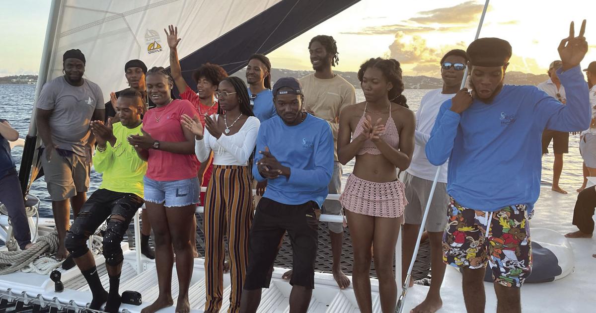 Usmc Apprentice Program The 2022 Marine Apprenticeship Program sets sail with 12 graduates ...