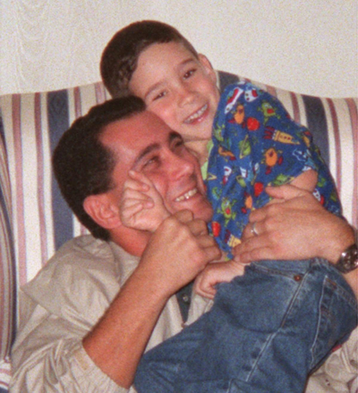 Elian Gonzalez Documentary To Air Thursday On Cnn Ap Virginislandsdailynews Com See more of elian gonzalez on facebook. cnn ap virginislandsdailynews