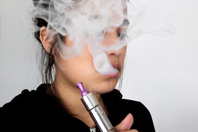 Surgeon general: E-cigarettes are 'major public health concern,' especially  for young people | Ap | virginislandsdailynews.com
