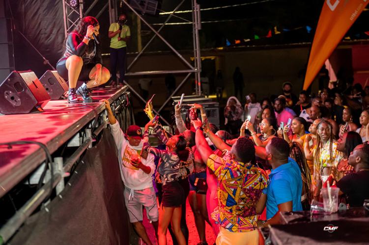 Destra, fashion show sizzles with energy in festival kickoff | News ...