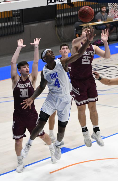 UVI men Ozarks 08.jpg