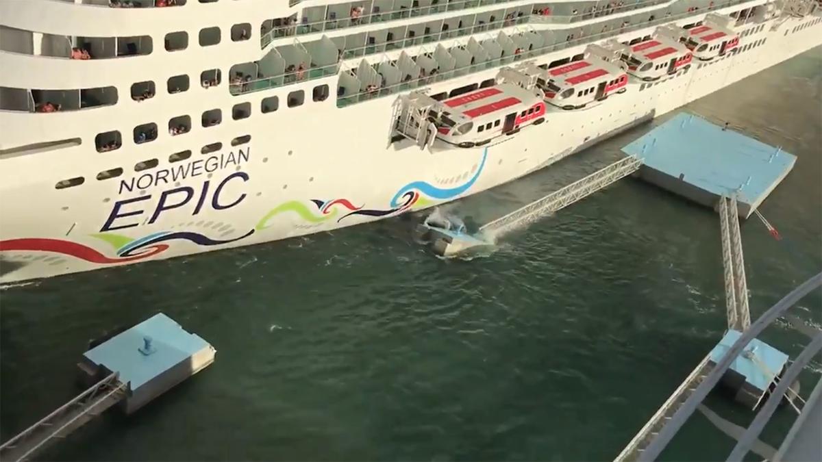 Norwegian Cruise Line Ship Destroys Pier After Malfunction Ap Virginislandsdailynews Com