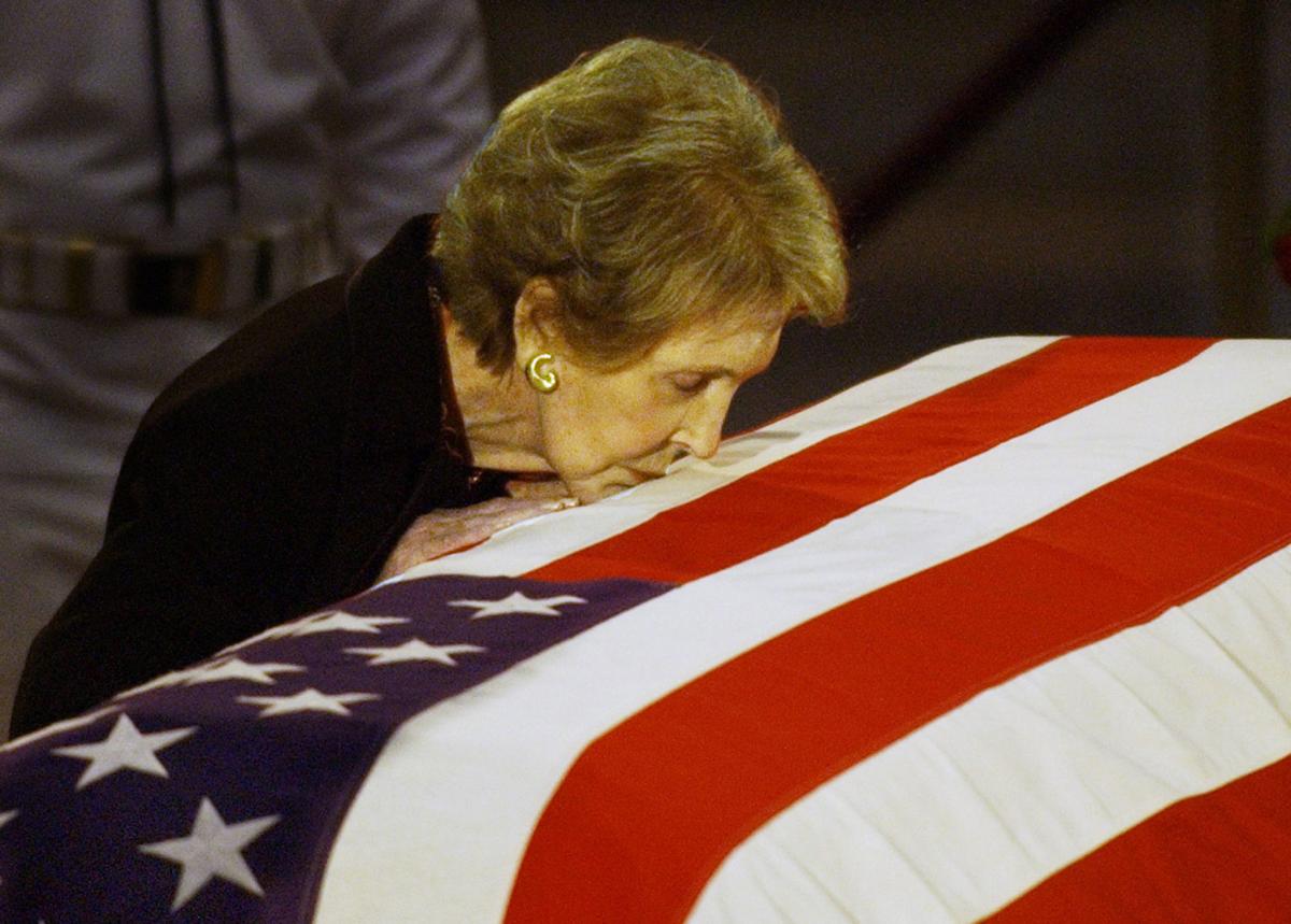 Nancy Reagan Influential Former First Lady Dies At 94 Virginislandsdailynews Com