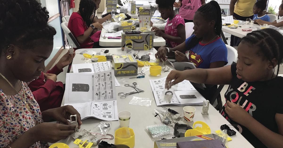 Project Wy Y-Teens registering new members for mentorship program | News ...