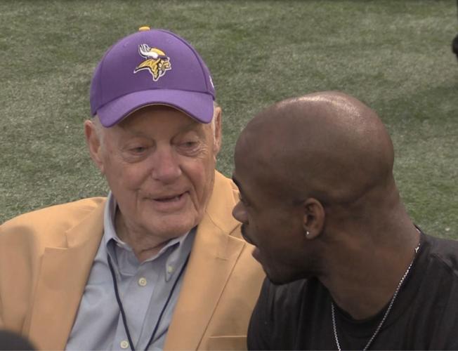 Public Bud Grant Memorial Service to be held Sunday at U.S. Bank Stadium