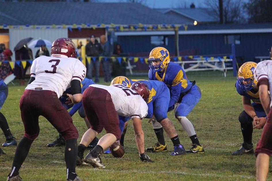 Prep Football Section Quarterfinals Silverstreaks Chargers