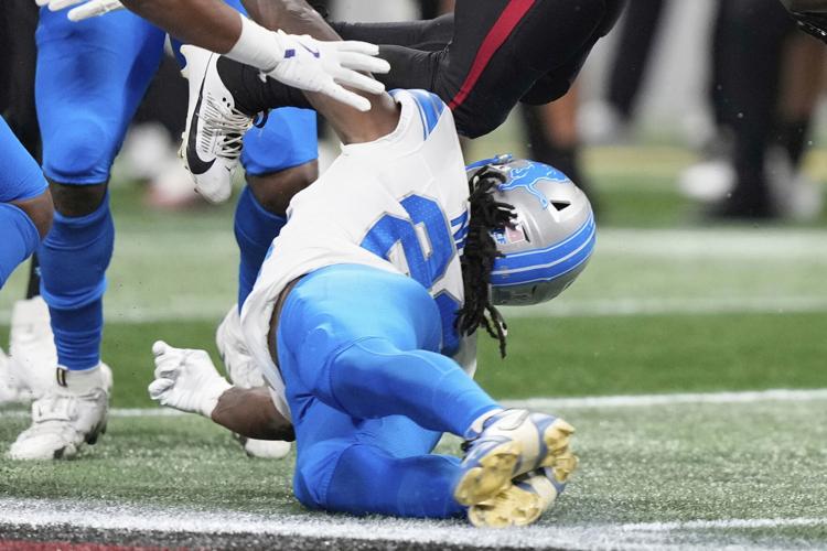 Lions-Falcons preseason game ends early after serious injury to Detroit's  Morice Norris | National Sports | voiceofalexandria.com