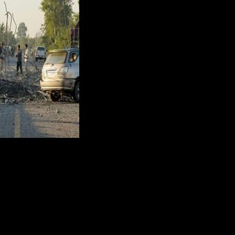 Cambodia says Thai border clashes displace over half a million