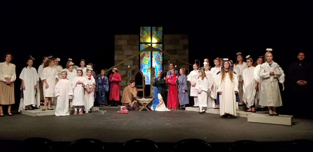 The Best Christmas Pageant Ever Takes Andria Stage Local Entertainment Voiceofalexandria Com