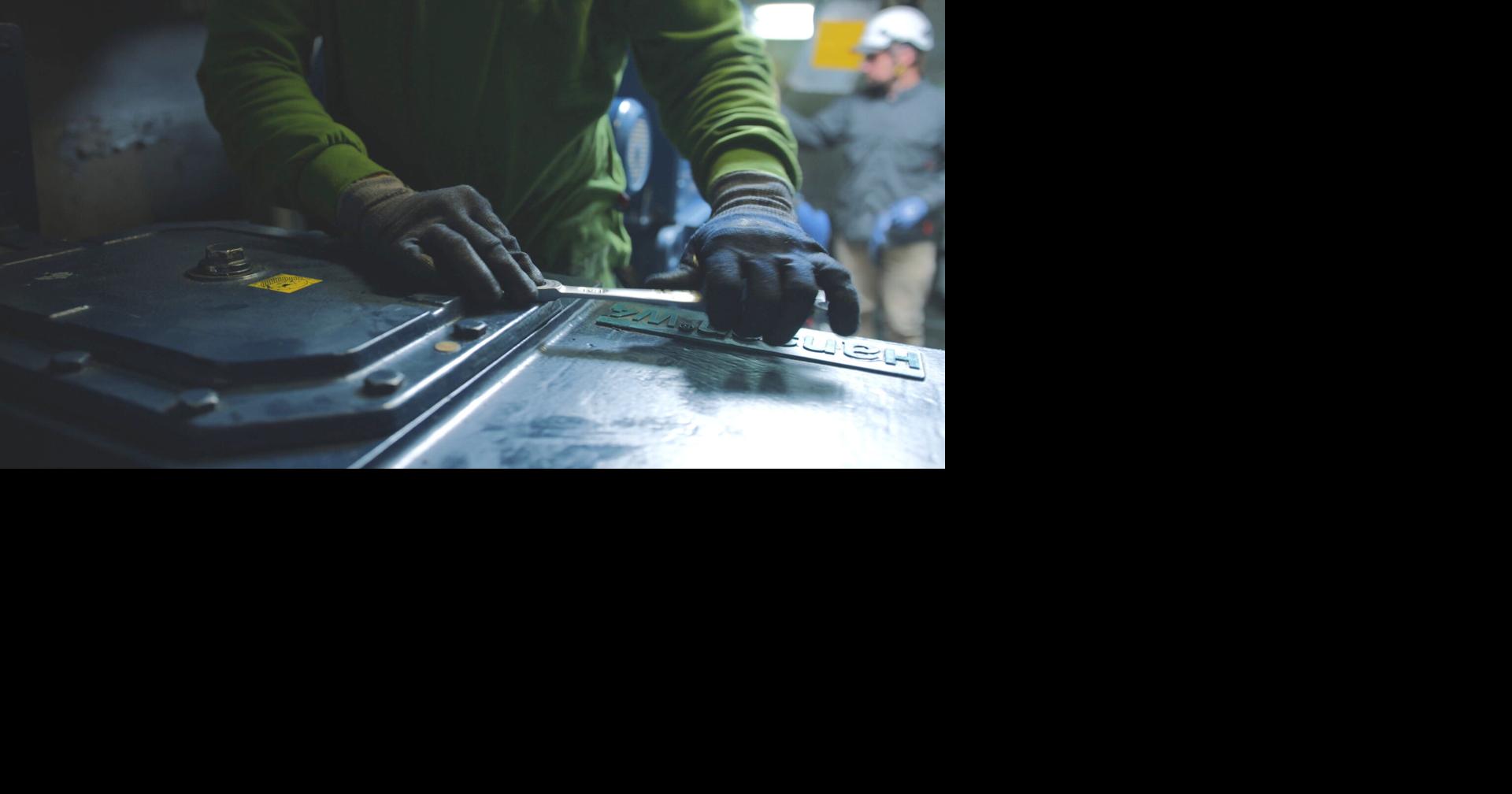 Avangrid and SmartestEnergy Sign Contract for Power from Two New Hampshire Energy Projects