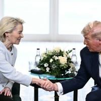 Trump slashes Russia ultimatum to '10 or 12 days'