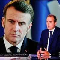 France awaits new PM to end political crisis