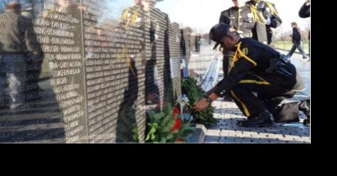 Wreaths Across America Makes National Call to Stand Out and Wave Flags to Remember 9/11 Anniversary - Vimarsana News