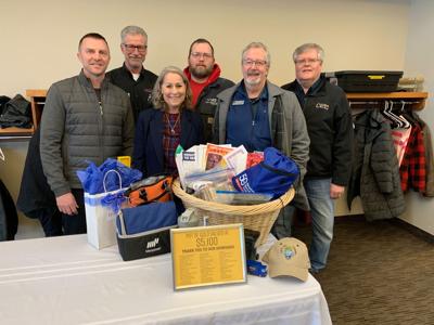 Pot Of Gold Winner At Chamber Event Local Business News Voiceofalexandria Com
