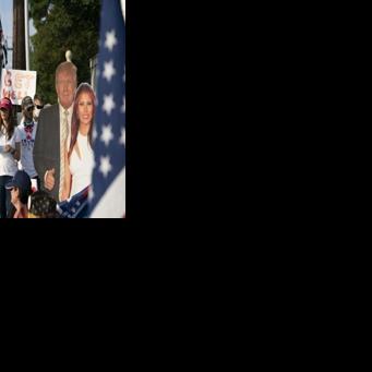 Trump boxed in as Republican health care revolt grows