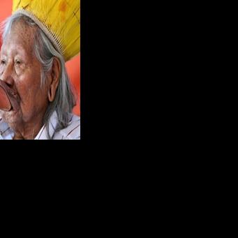 Brazil's Chief Raoni backs Lula in elections