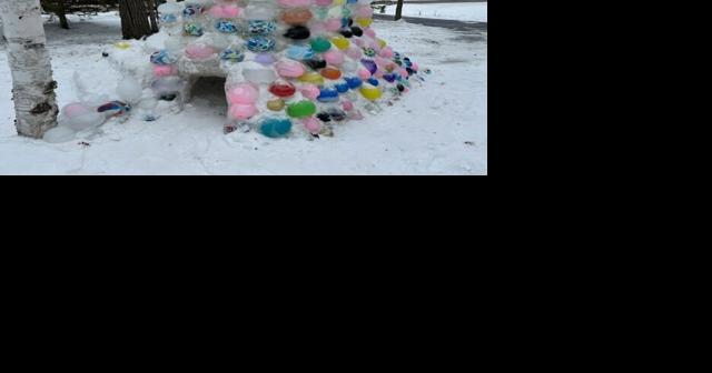 Area family makes balloon ice castle during recent snow and cold blast - Vimarsana News