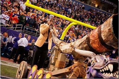 Minnesota Vikings' Gjallarhorn Breaks Before Kickoff - Daily Norseman