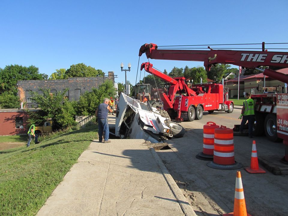 Ortonville Sinkhole Local News Voiceofalexandria Com