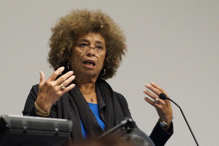Top takeaways from a night with Angela Davis | News & Features | Vox