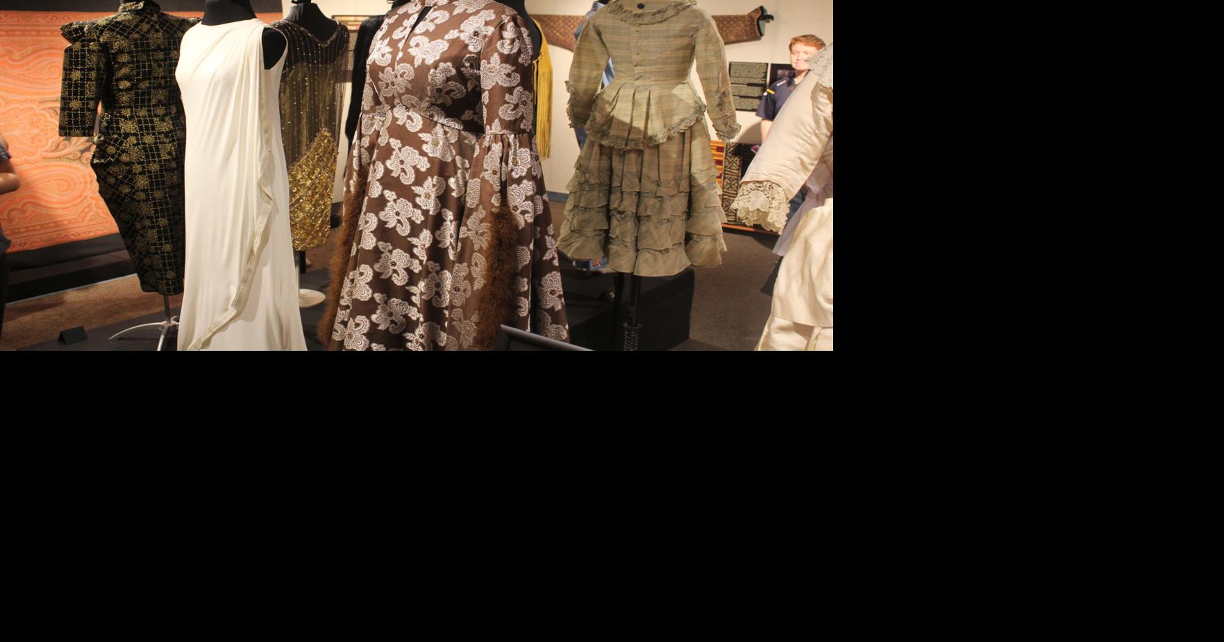 Textile and Apparel Management Students Visit the Exhibit Vox Magazine