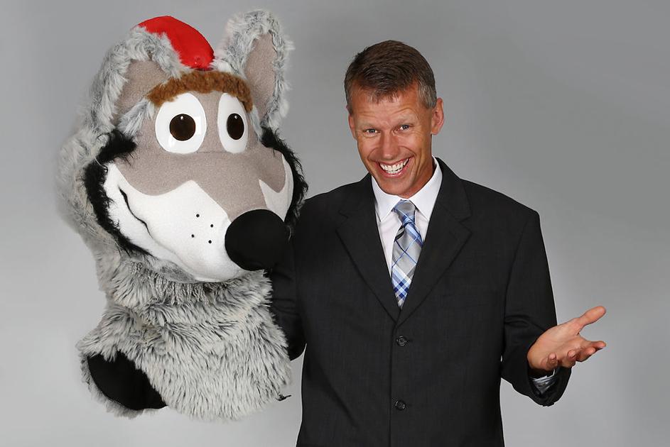 Q A Dan Meers The Kansas City Chiefs Mascot Kc Wolf News Features Vox Magazine