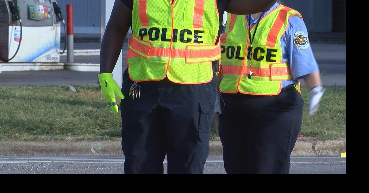 New uniforms for Huntsville crossing guards won't include 'police' emblems News