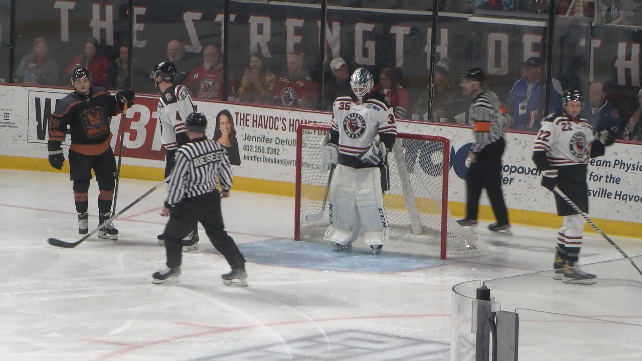 Havoc sweep Marksmen in front of sold-out crowd News waaytv