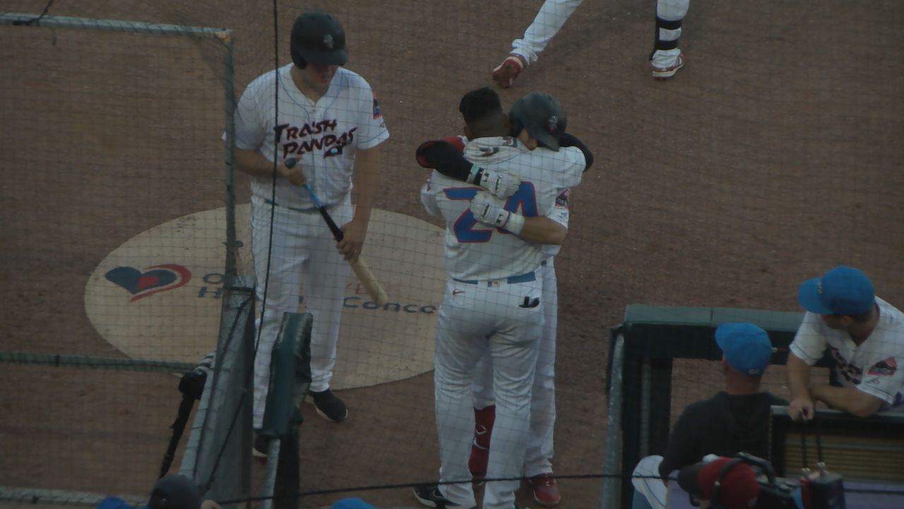 WATCH: Sonny DiChiara walks it off for the Rocket City Trash