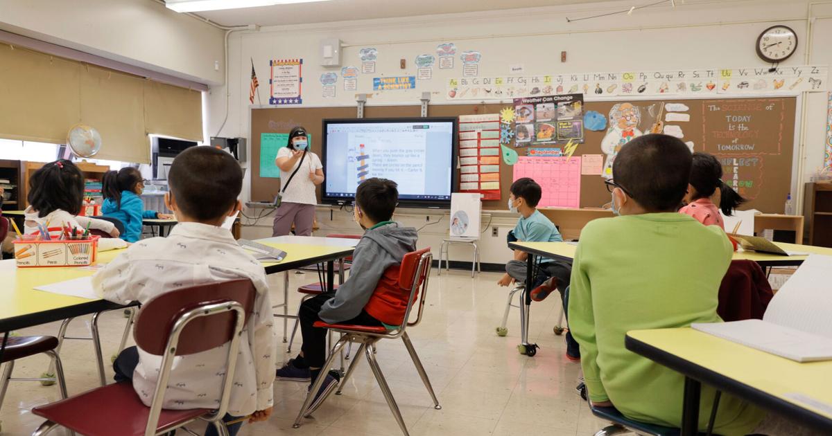 Mixed opinions among parents regarding new CDC school guidelines Mixed opinions among parents regarding new CDC school guidelines