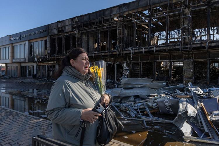 Ukraine port city ‘on fire’ after ‘massive’ Russian attack as Trump projects optimism ahead of peace talks
