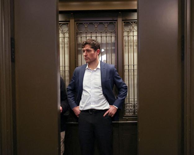 鈥楴ot backing down鈥: How the Minneapolis mayor鈥檚 response to ICE could become a Democratic blueprint