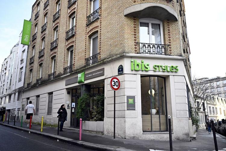 American teen arrested in Paris after newborn fatally thrown from hotel window