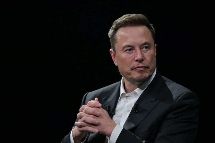Elon Musk says SpaceX will rescue two ‘stranded’ astronauts. Here’s why that might sound familiar