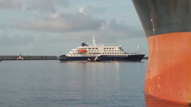 Cruise ship hantavirus outbreak prompts public health reassurance