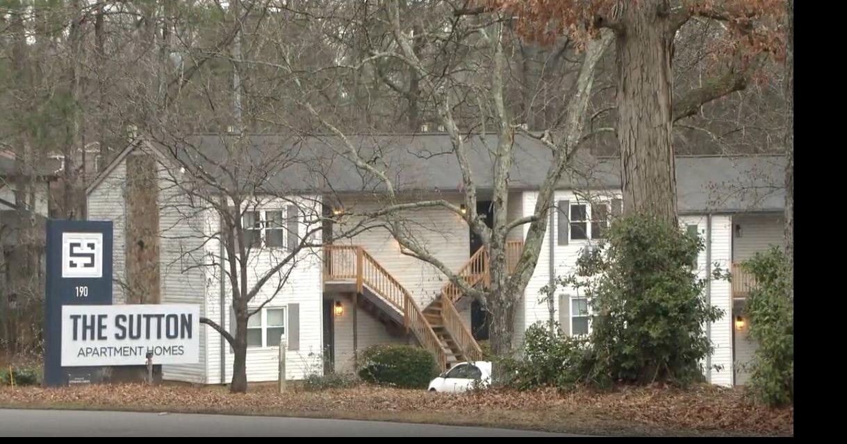 Community steps up to help Madison apartment complex left without water