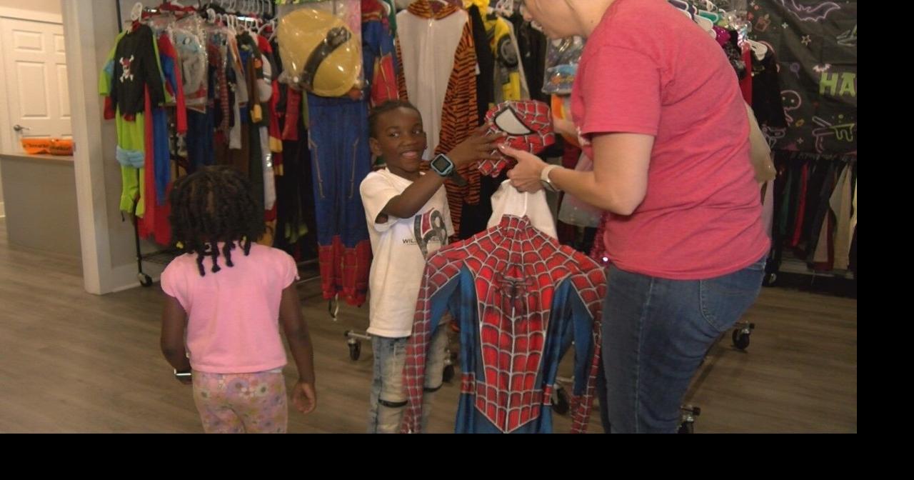 Hazel Green non-profit gives free Halloween costumes to kids in need